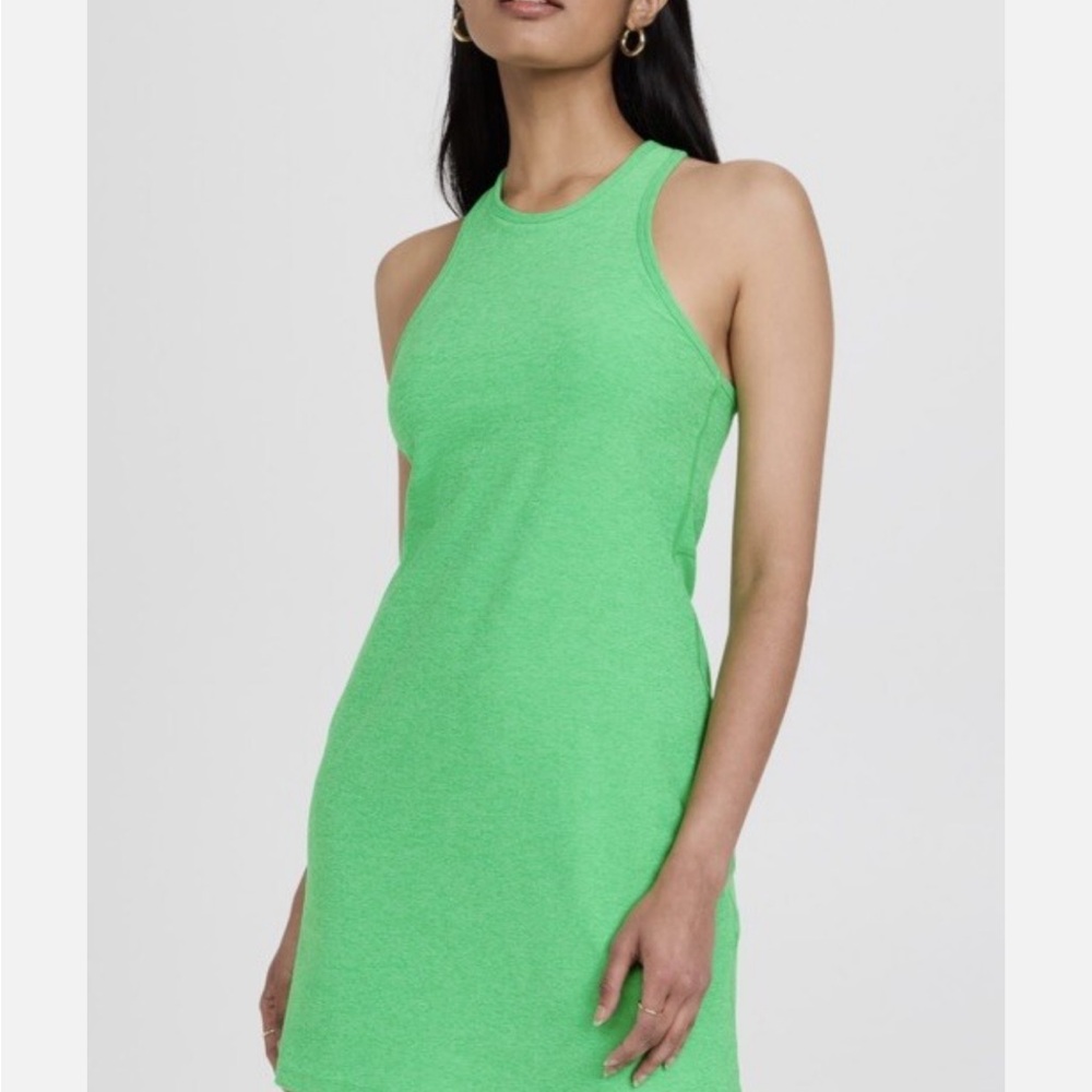 Beyond Yoga Green Lock and Key athletic dress - Picture 3 of 4